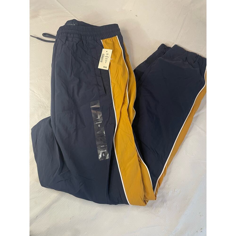 NWT Aero Jogger Navy Gold Men's Small $55